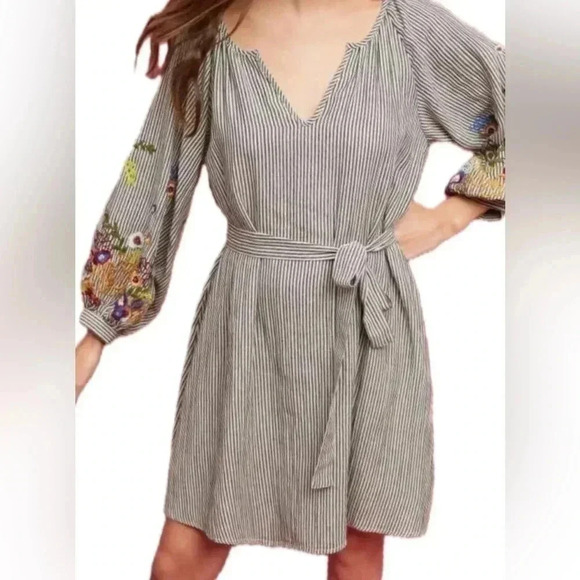 Anthropologie Feather and Bone dress- Gray -size small - Picture 1 of 6